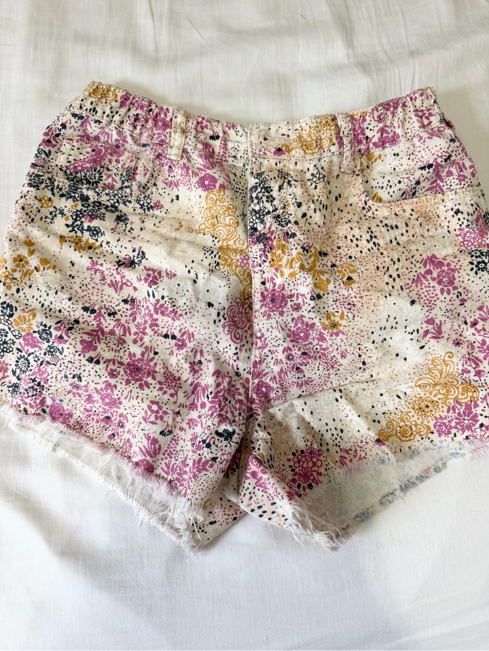 Pilcro Anthropologie size small shorts denim paisley print